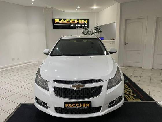CHEVROLET CRUZE 1.8 LT 16V FLEX 4P MANUAL